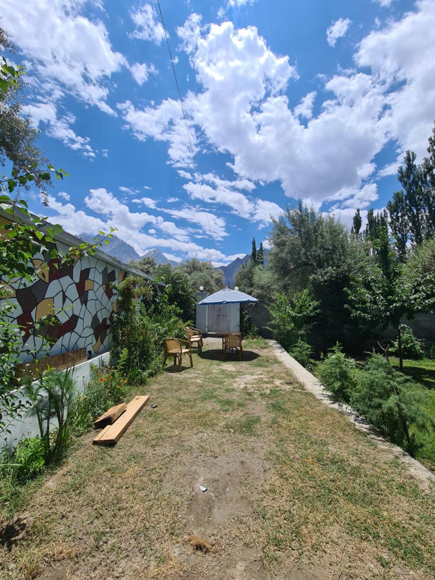 Rus Olive Lodge Skardu Dış mekan fotoğraf